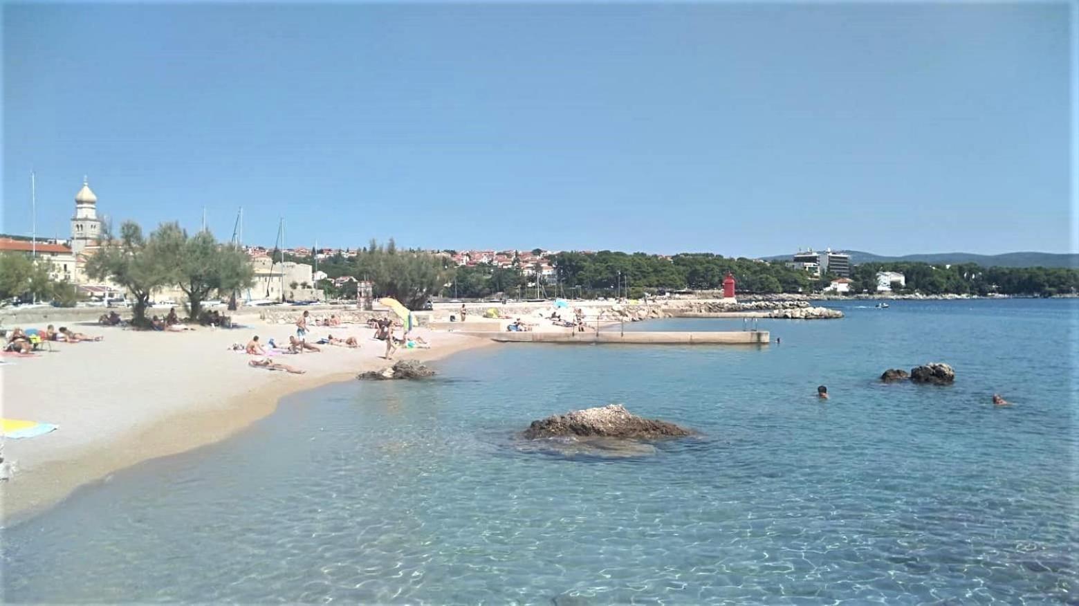 קרק Apartments Xenia Krk מראה חיצוני תמונה