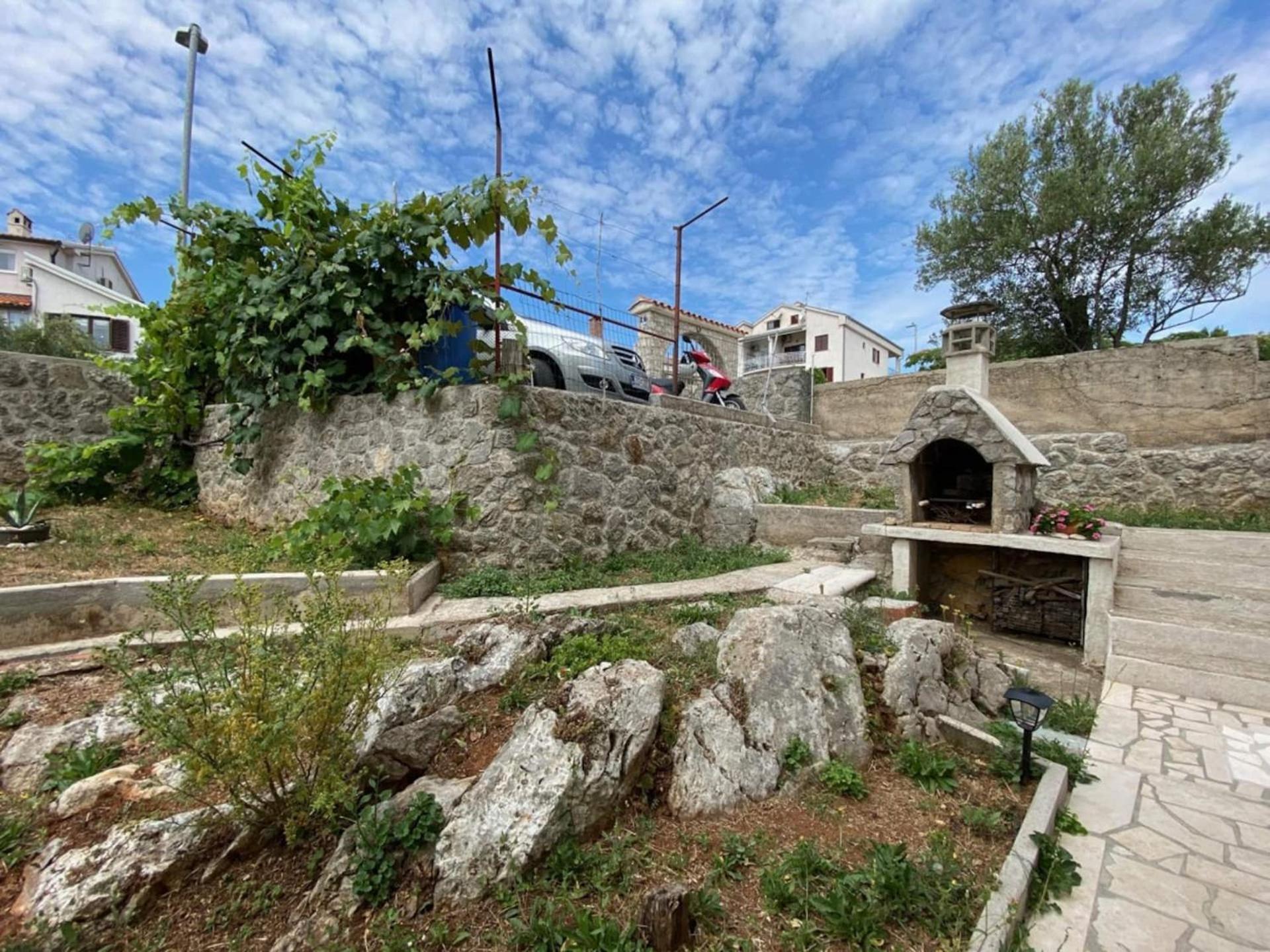 קרק Apartments Xenia Krk מראה חיצוני תמונה